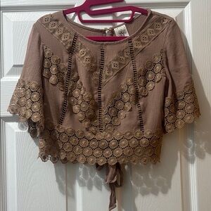 Elegant Lace Trim pink/Brown Top
